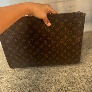 Louis Vuitton Monogram Porte-Documents Clutch Portfolio
